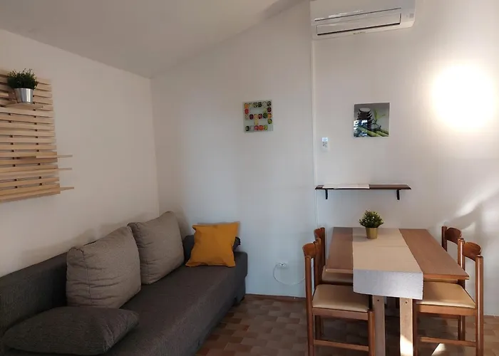 Ferienhaus Gavza Joy