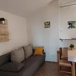 Nyaraló Gavza Joy Cres
