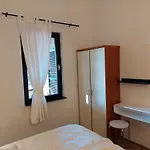 Nyaraló Gavza Joy *